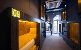 Cube Boutique Capsule Hotel At Chinatown